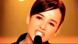 Alizee - La Isla Bonita (with lyrics)