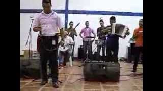 Cantando en el corregimiento de Paraguachón-Guajira...ay ombe!