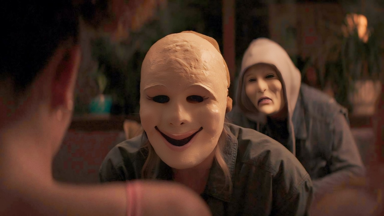 Models Get Trapped In A Stranded House Soon Stalked By Scary Stalkers, So They Decide To…