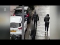 Beelden van de bedreiging met de machete