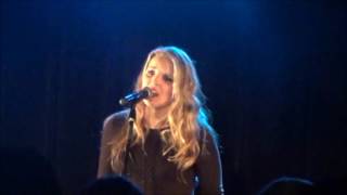 JE DÉTESTE MA VIE, Pierre Lapointe Cover/ Marie-Eve Imbeault