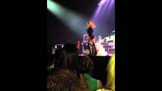 Bonnie McKee - Sleepwalker (Live)