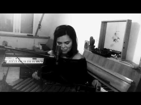 Soy Yolanda - Universe Lullaby - Novaa Cover - acoustic Live Session
