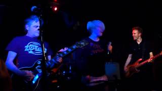 SF punk legends The Avengers live &quot;Corpus Christie&quot; and &quot;Uh-Oh&quot;