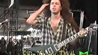 Megadeth - Skin O&#39; My Teeth (Live In Italy 1992)