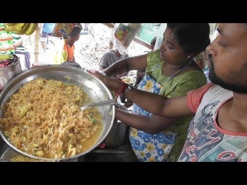 Fast Easy to Make 2 Minutes Maggi Noodles | Indian Street Food at Highway sides | Tasty Fast Food Video