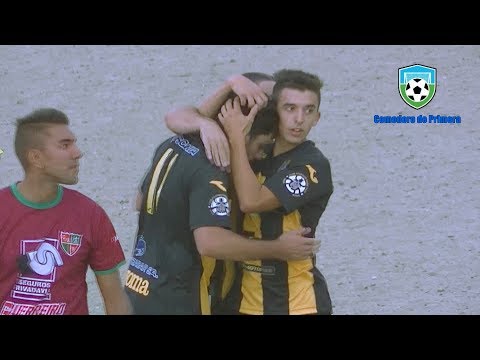 Fútbol Local / Primera "B" / Deportivo Portugués 2 - Rada Tilly 3