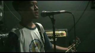 Cascade Away [OFFICIAL music video]