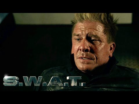 S.W.A.T. | Luca Sacrifices Himself