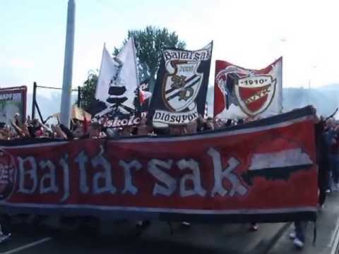 DVTK - Pápa | A diósgyőri ultrák vonulása II.