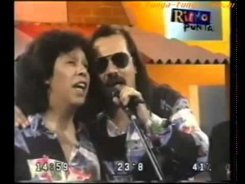 PELUSA Y EL NEGRO VIDELA NO VALE LA PENA