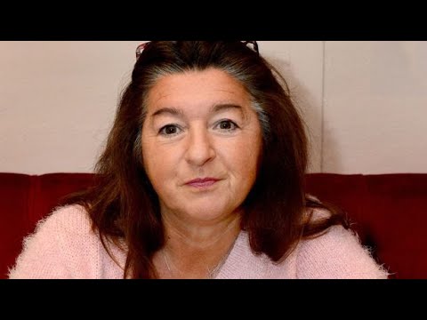 Council leader refuses to resign amid furious racism row over photo of golliwogs - Mirror Online