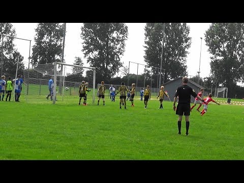 1e helft DOVO JO12-1 - Koedijk JO12-1