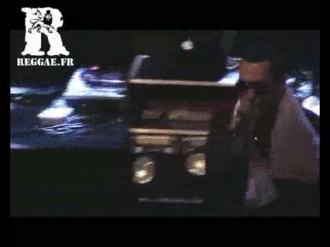 Straight Up Sound feat Jah Knight & Million Stylez live @ Divan Du Monde September 2K8