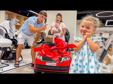 Melania's first CAR/unusual birthday gift