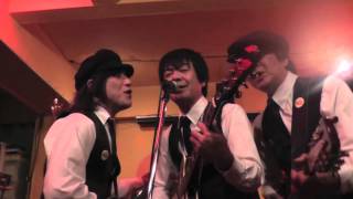 The Rutles -  Between Us / The Mountbattens