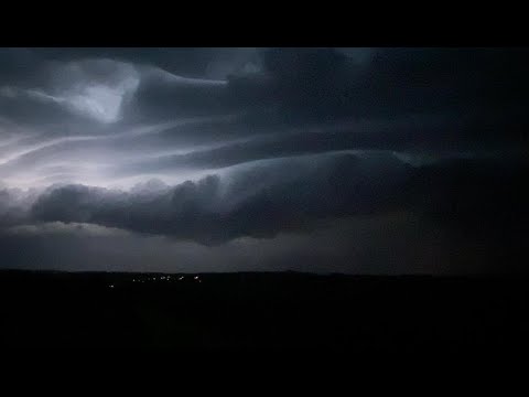 Unwetterfront mit Orkanböen in Südbayern 11.7.2023