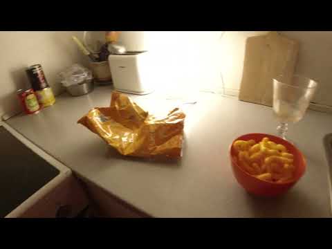 MongoTV_13036 - Del 2 - SPISER SKÅL OSTEPOPS CHIPS EN VARM SOMMERAFTEN 21.SEPTEMBER 2023