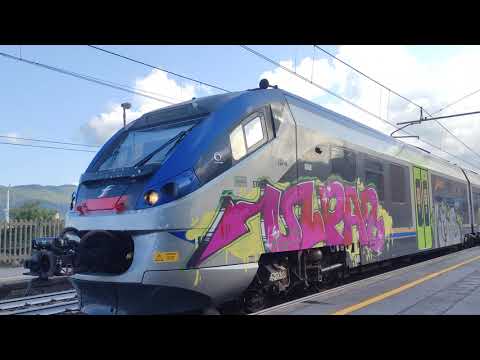 Incrocio in stazione a Quiliano Vado!!! Tra un Jazz e un Thello