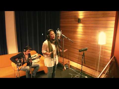 SHAKILA-ASMARA(LIVE ACOUSTIC VERSION).mpg