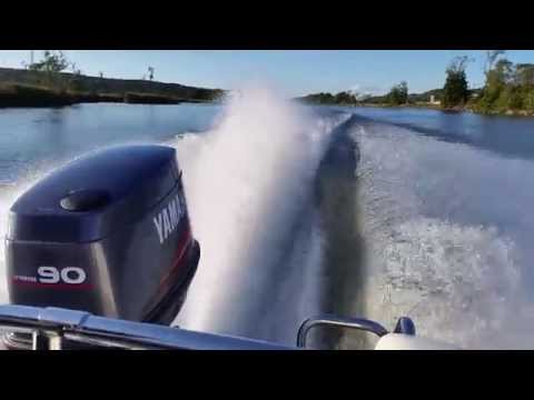 Yamaha 90 hp 2 stroke Outboard WOT … … 4-blade ‘ Stern lifting ‘ Stainless S. Propeller