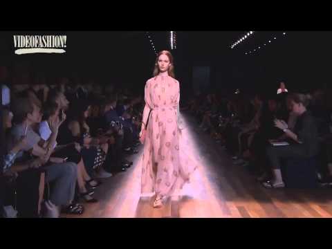 Valentino Spring/Summer 2015 - Paris Fashion Week | VF NEWS