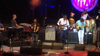 Marcus Miller - Papa was a Rolling Stone - Jazz à Juan 2015