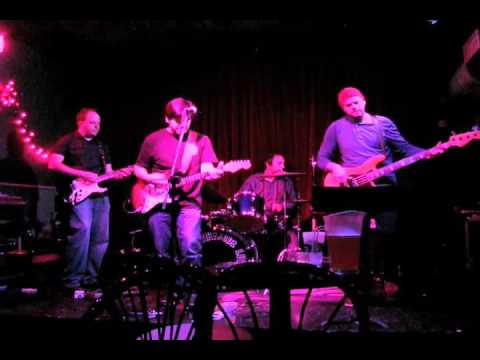 Valetudo -  live at the Parkside Lounge  NYC  Nov. 2015