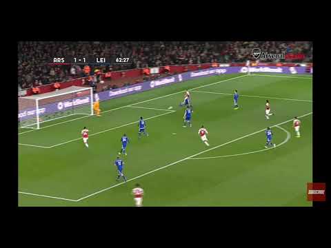Ozil defense splitting pass