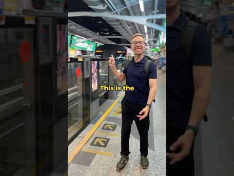The BEST way to travel in Thailand: BTS Skytrain