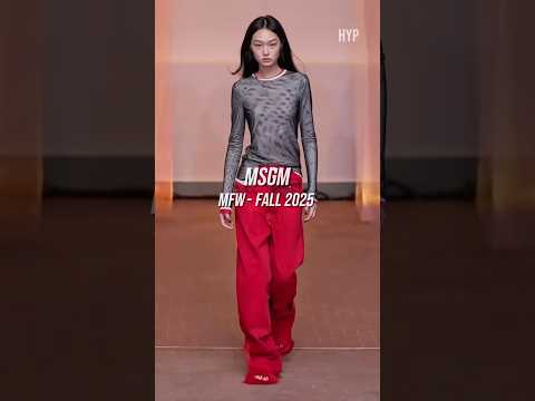 Looks desfilados pela MSGM durante a MFW FW25 #moda #msgm #mfw
