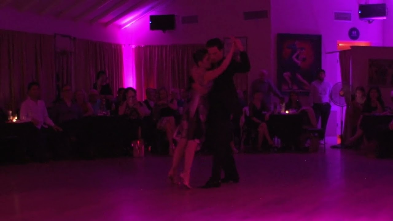 Carolina del Rivero and Ricardo Biggeri at Milonga Corazón 1/4
