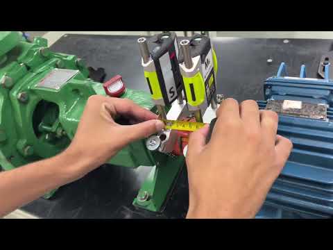 Alinhamento a laser de motor e bomba.