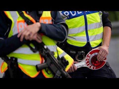 Bundestagswahl: Warum versprechen die Parteien mehr Abschiebungen?