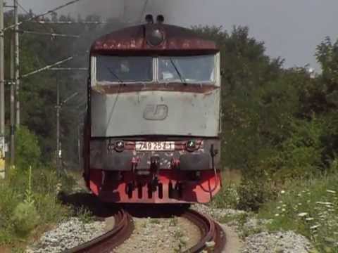 749.039 + 749.107 + 749.121 + 749.253 na čele vlaků - sestřih - 27.7.2013