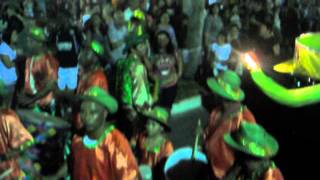 preview picture of video 'Bateria da escola de samba Unidos da Avenida na cidade de Barroso-MG   2013'