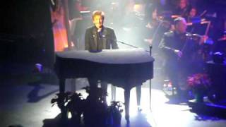 Barry Manilow - Weekend in New England - 12/17/09