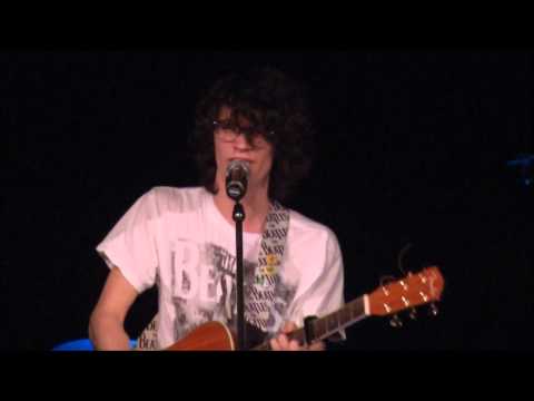 Marionnette - Philippe St-Arnaud LIVE