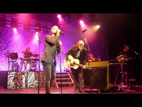 Sweet Jackie - Mando Diao with Viktor and Carl Norén@Folkets Park in Borlänge