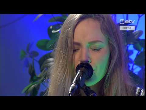 I WEAR* EXPERIMENT "He Is Tired Of Driving Alone At Night"