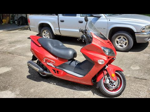 Thumbnail for 250cc Scooter First Highway Ride Can It Go 70mph? #Honda #Reflex #Jonway #Roketa #bikesandbeards by Jonway