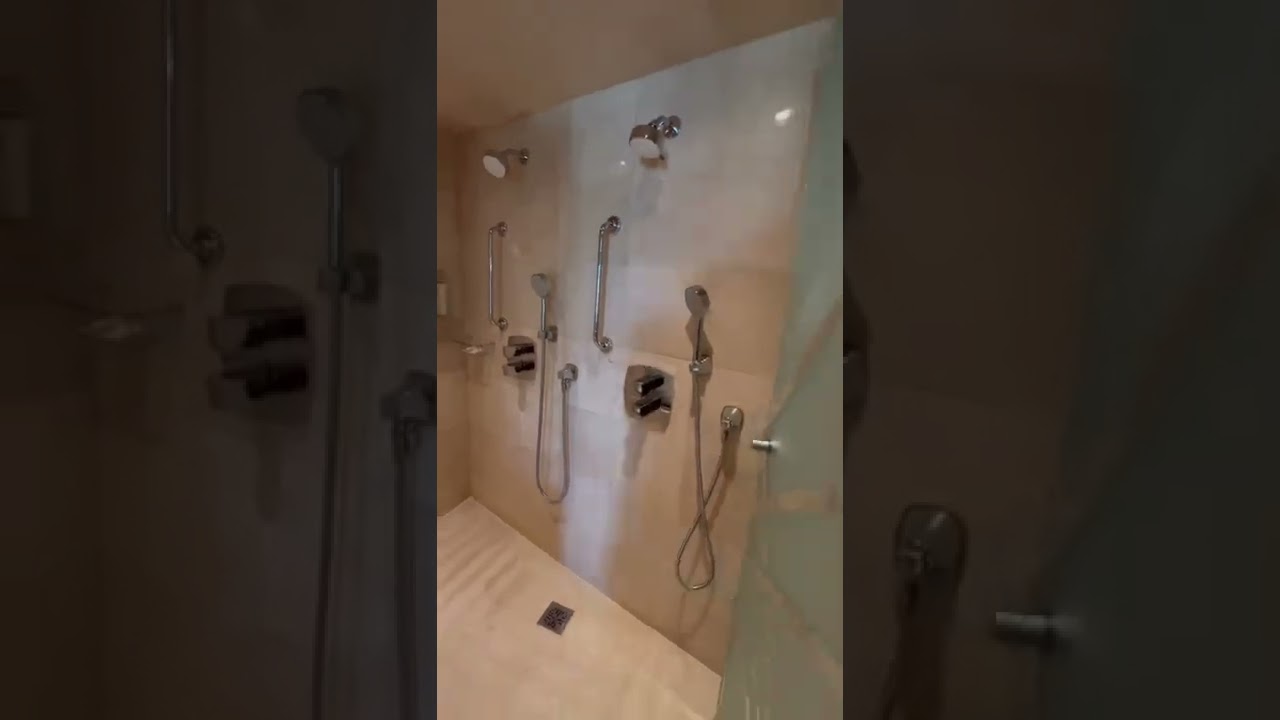 Navigator of the Seas - Cabin 1620 - Video 9