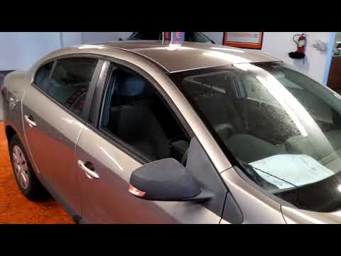 Renault Fluence 2011 - Image 2