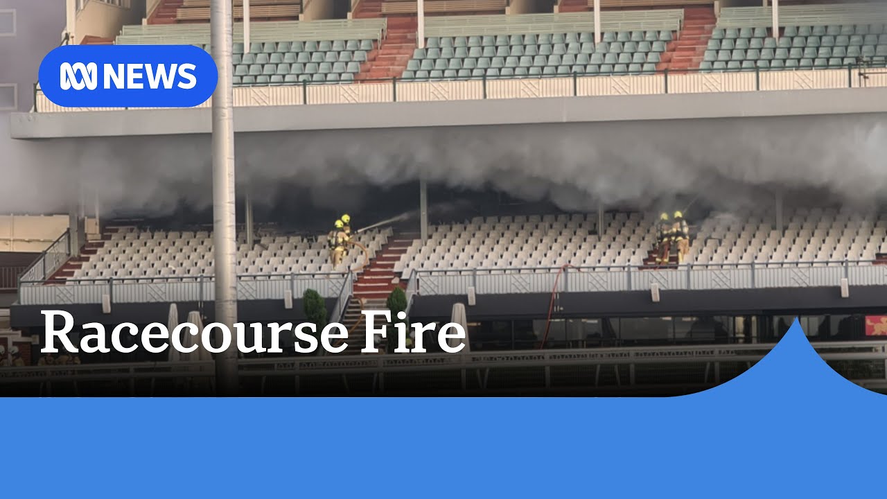 Grandstand at Melbourne racecourse damaged in suspicious fire | ABC News