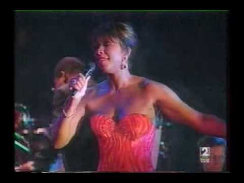 XVIII FESTIVAL JAZZ DE VITORIA-GAZTEIZ 1994. Natalie Cole & U.M.O Jazz Orchestra