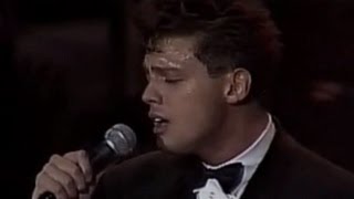 Luis Miguel - Contigo En La Distancia (Live - Auditorio Nacional, México 1992)