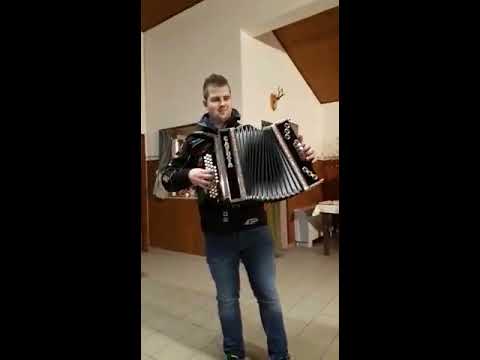 Domen Sajbert  - Čakal sem deklico ob potoku (Štirje kovači)