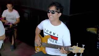 Download lagu Alvi Ananta Ft. Gopy Music - Haruskah Aku Mati | Koplo Version mp3