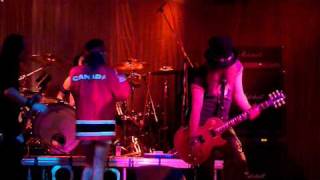 Guns 'n Roses tribute - Dust 'n Bones - Estranged [LIVE 2011 NEW YEARS EVE CONCERT]