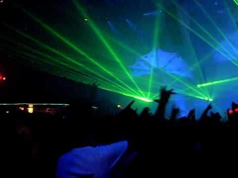 Brennan Heart feat. Shanokee  Feel U Here (Edit) @ Qlimax 2009